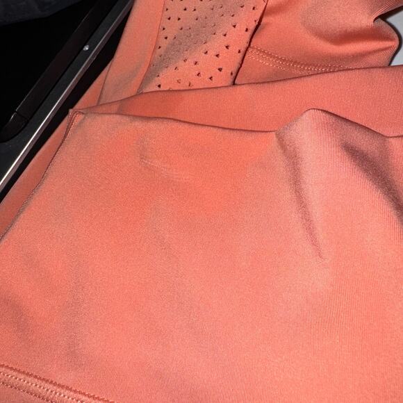 buffbunny | peach lazer cut high waisted perforated women's leggings sz M - Picture 7 of 8